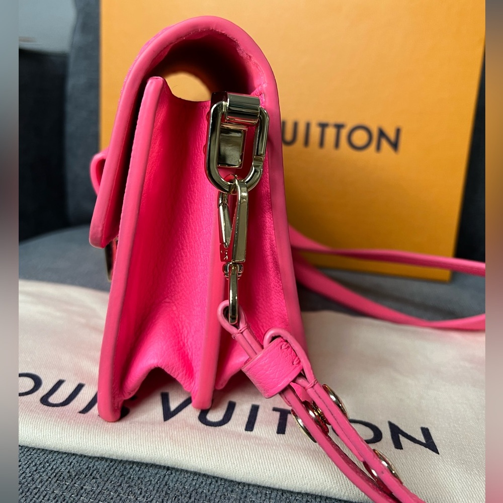 Louis Vuitton Dauphine PM monogram Neon Tuffetage bag - Picture 4 of 12